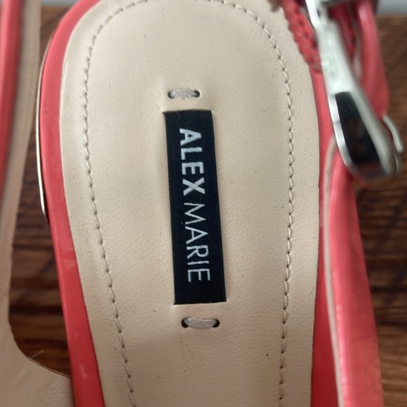 Shoes - Picture 2 of 3